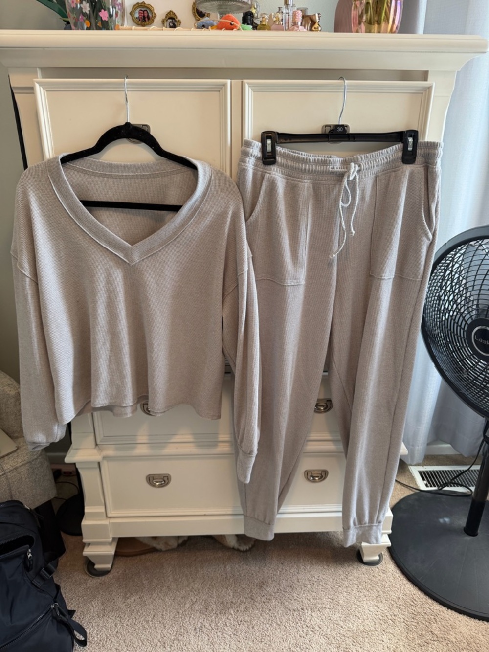 Gilly hicks 2 piece lounge set